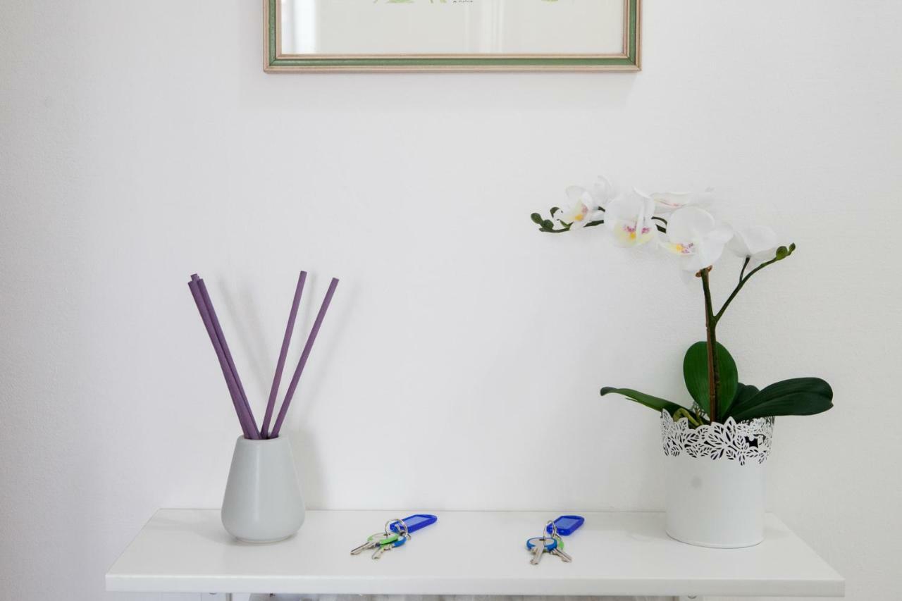 Cleo Giglio Apartment Ancona Exterior photo